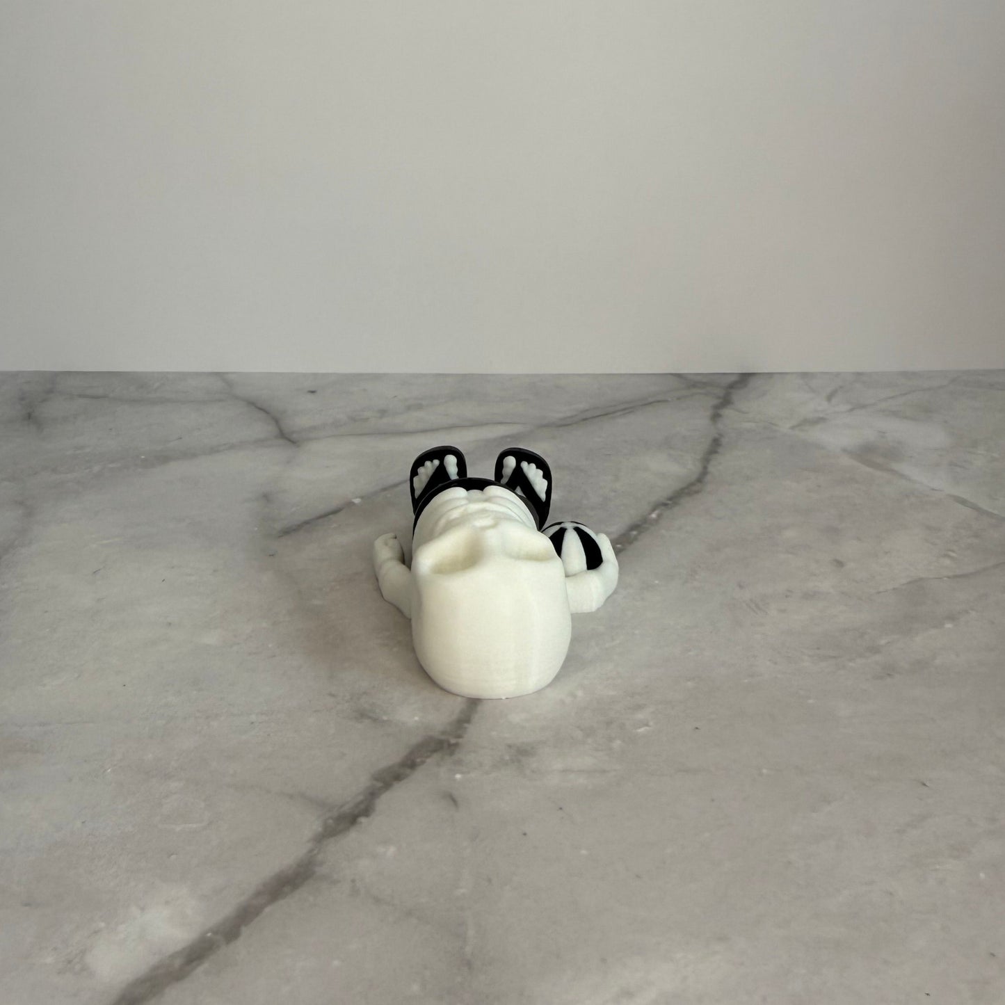 Mini Gothic Beach Skeleton – 3D Printed Spooky Coastal Decor