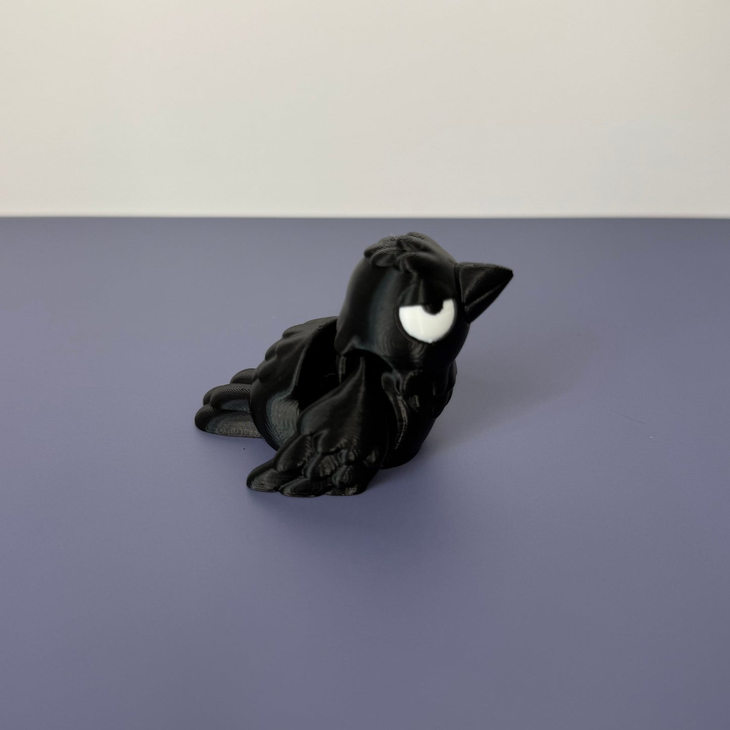 Mini Sassy Crow – 3D Printed Gothic Bird, Moody Crow Desk Buddy, Spooky Cute Shelf Decor