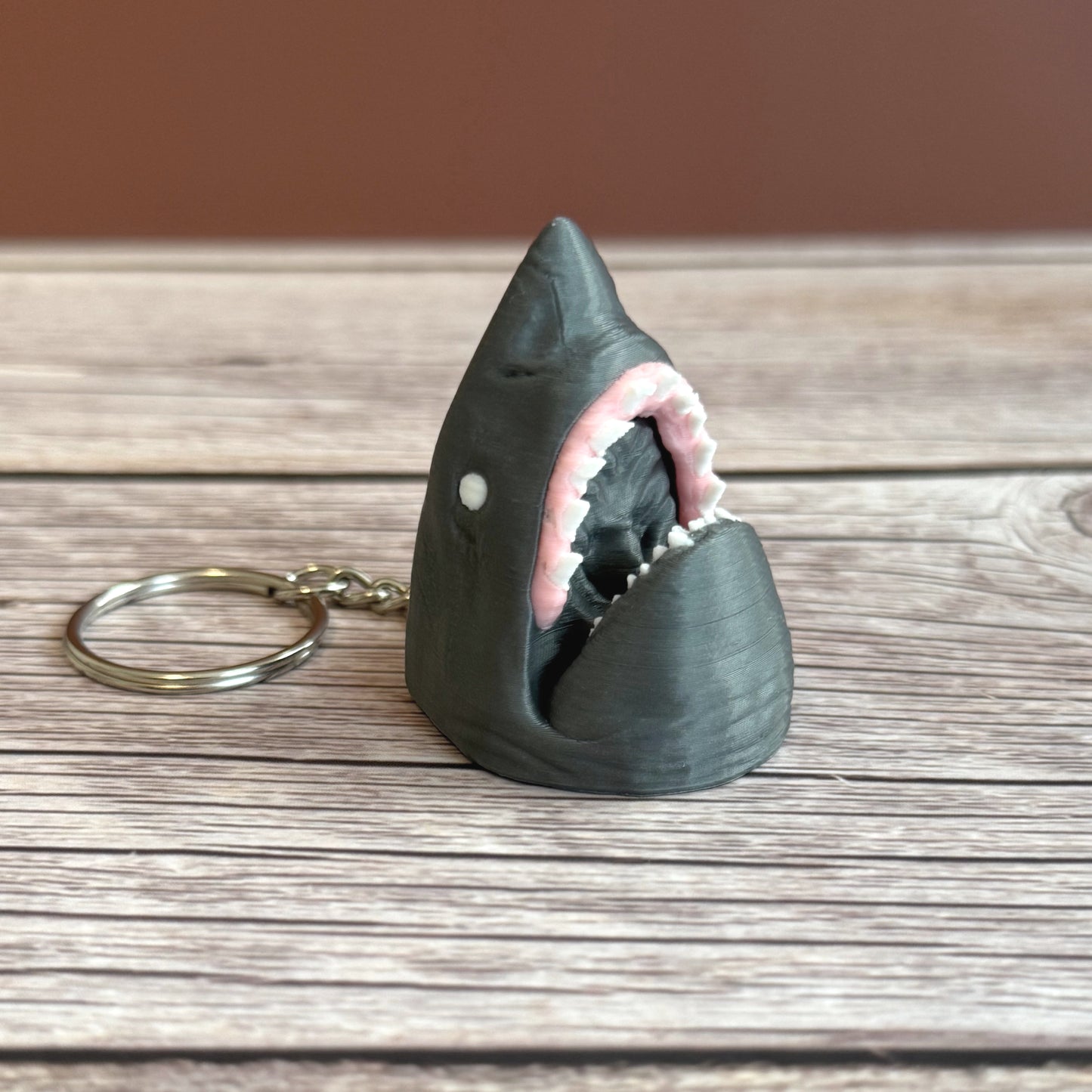 Shark Head 3D Printed Keychain – Ocean Predator Keyring, Unique Shark Lover Gift, Marine Life Accessory, Cool Nautical Keychain