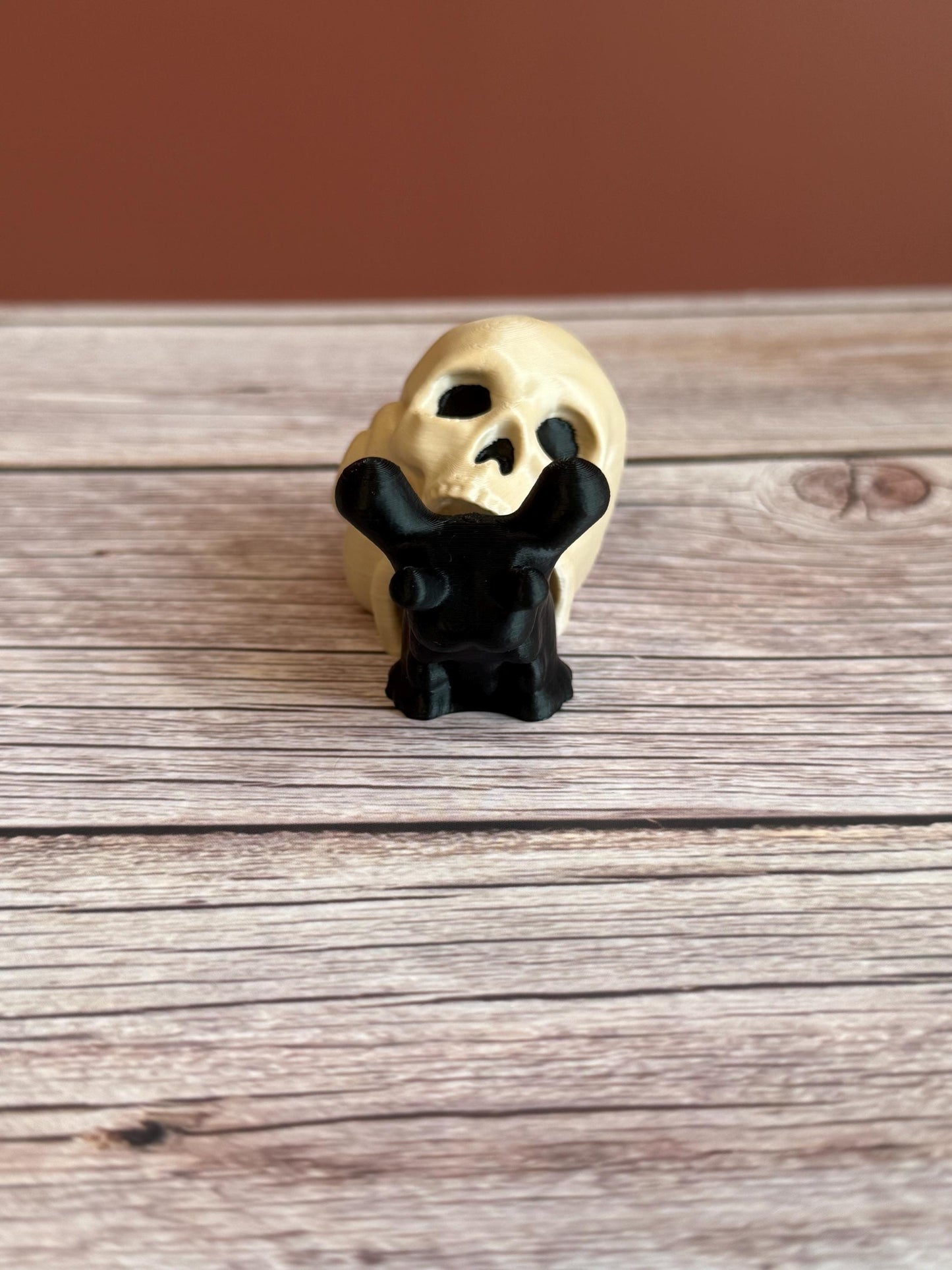 3D Printed Skull Snail | Spooky Snail Figurine | Gothic Decor | Creepy Cute Gift