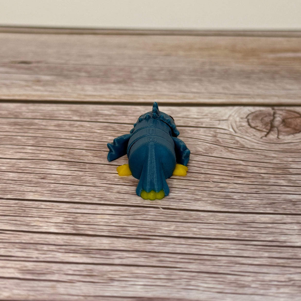 Articulated Mini Parrot Toy – 3D Printed Colorful Fidget Bird Gift