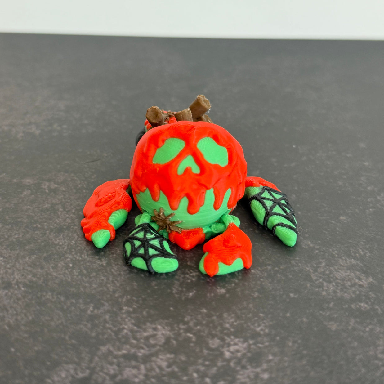 3D Printed Articulated Toxic Apple Turtle – Creepy Cute Fidget Toy