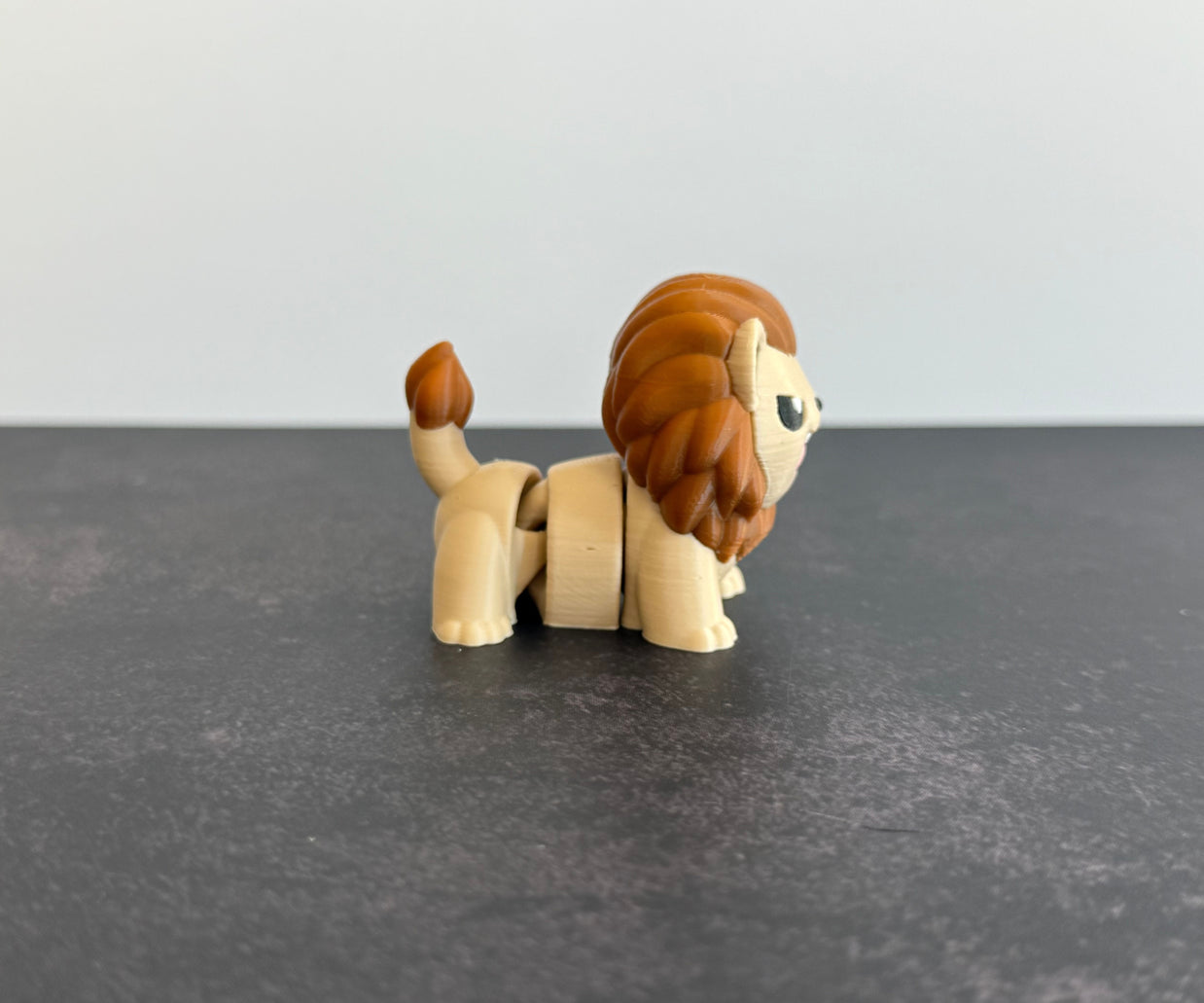 Articulated Mini Lion – 3D Printed Cute Jungle Animal Fidget Toy