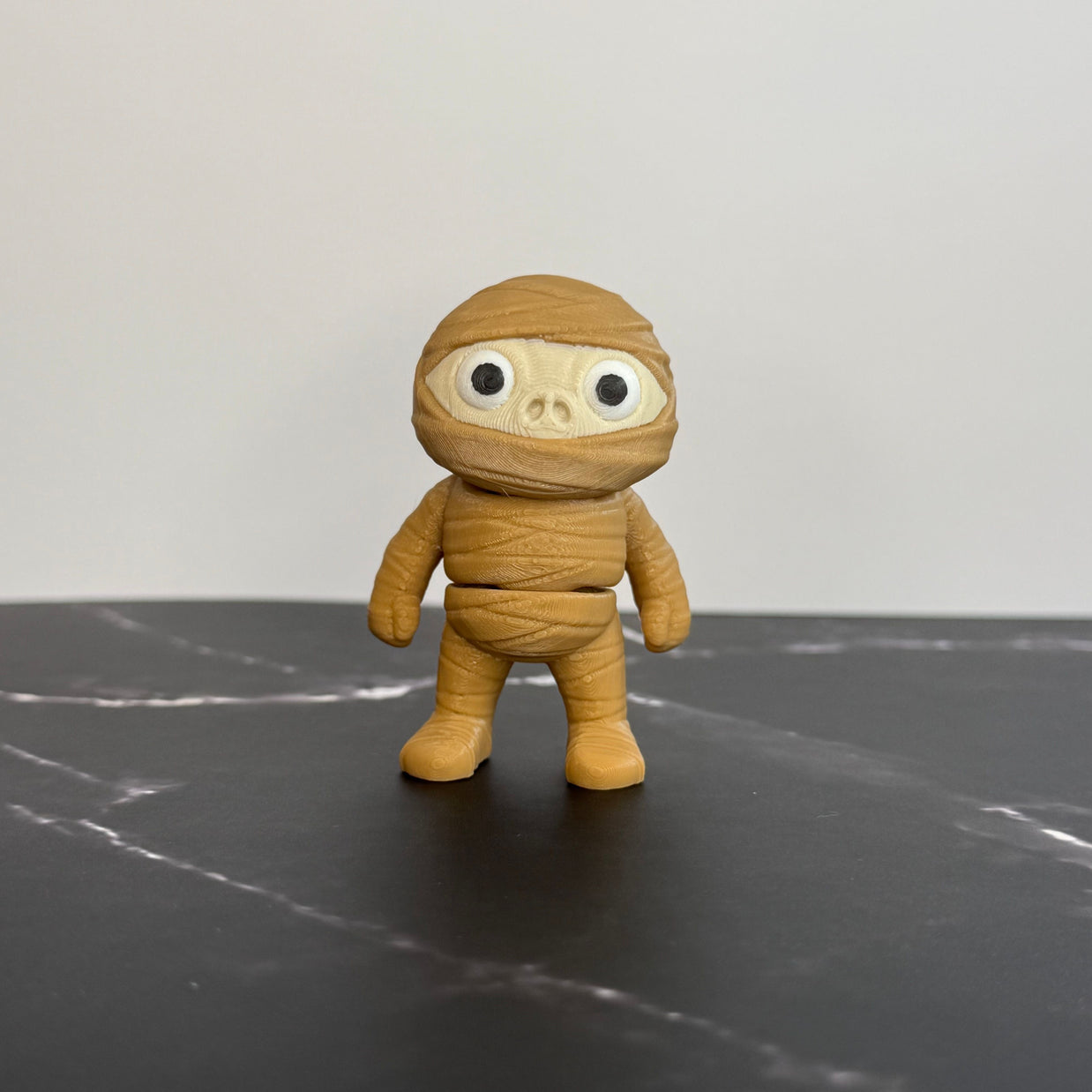 Mini Mummy Figurine – 3D Printed Halloween Gothic Decor
