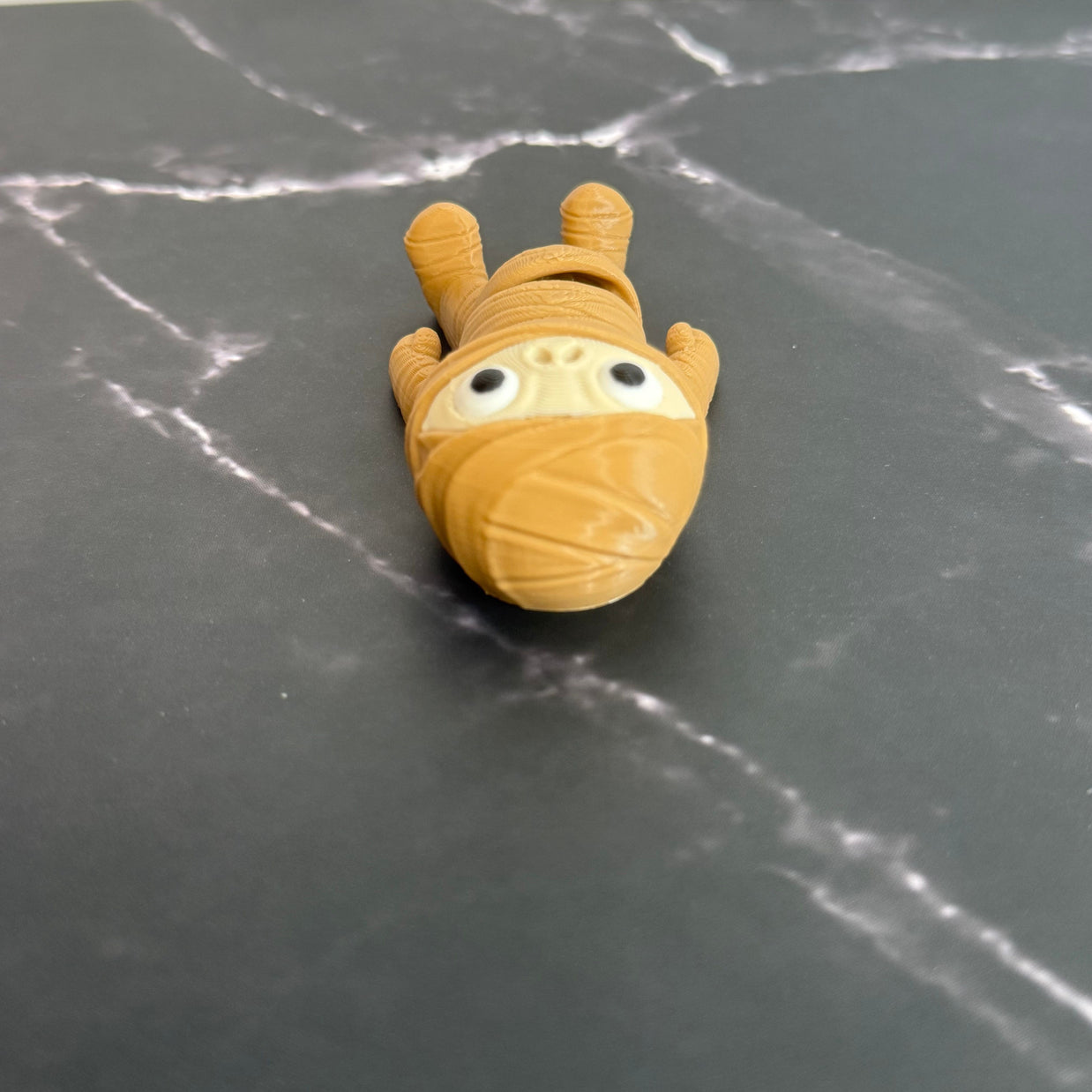 Mini Mummy Figurine – 3D Printed Halloween Gothic Decor
