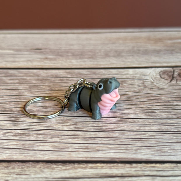 Flexi Gray and Pink Hippo 3D Printed Keychain – Cute & Playful Animal Accessory, Perfect Gift for Hippo Lovers