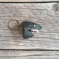 Shark Head 3D Printed Keychain – Ocean Predator Keyring, Unique Shark Lover Gift, Marine Life Accessory, Cool Nautical Keychain
