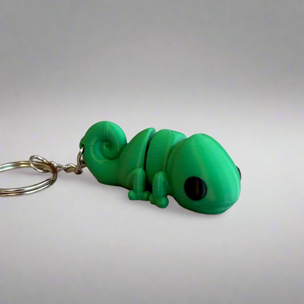 Articulated Chameleon 3D Printed Keychain – Flexible Lizard Keyring, Cute Reptile Gift, Fidget Toy, Unique Wildlife Accessory