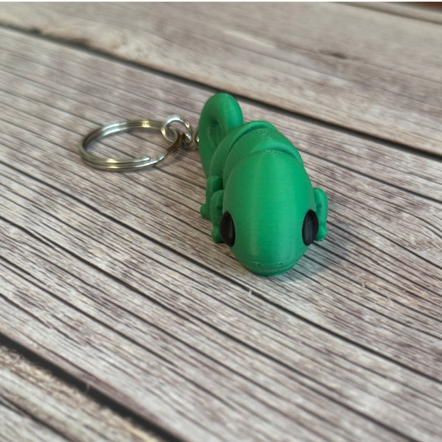 Articulated Chameleon 3D Printed Keychain – Flexible Lizard Keyring, Cute Reptile Gift, Fidget Toy, Unique Wildlife Accessory