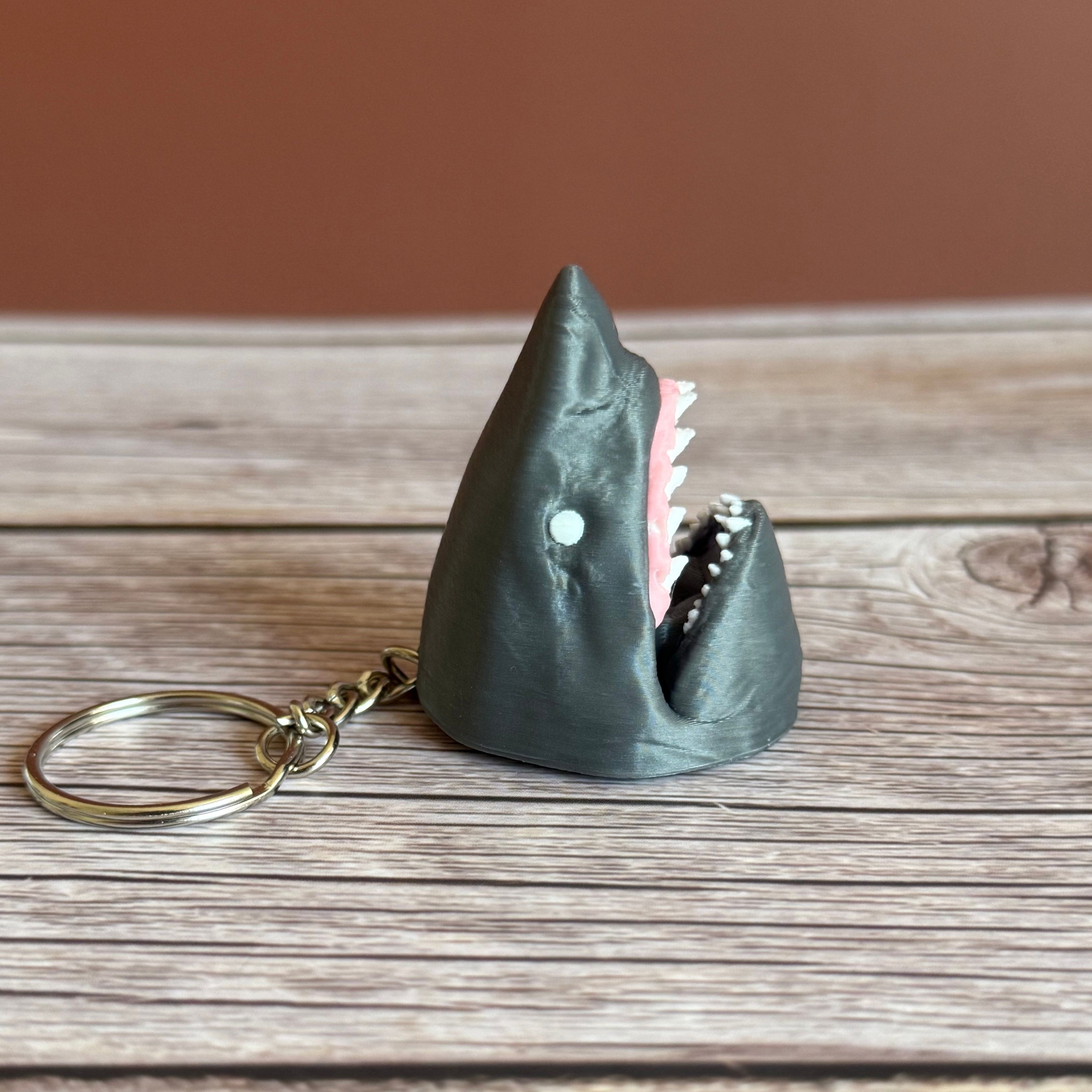 Shark Head 3D Printed Keychain – Ocean Predator Keyring, Unique Shark Lover Gift, Marine Life Accessory, Cool Nautical Keychain