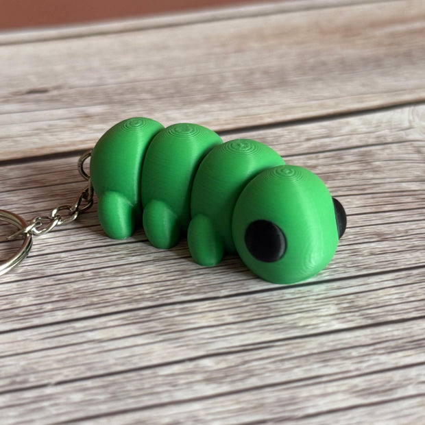 Articulated Caterpillar 3D Printed Keychain – Movable Bug Charm, Cute Fidget Toy, Unique Insect Gift, Fun Nature Accessory