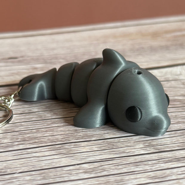Articulated Dolphin 3D Printed Keychain – Movable Ocean Animal, Cute Fidget Toy, Marine Life Gift, Fun Sea Creature Charm