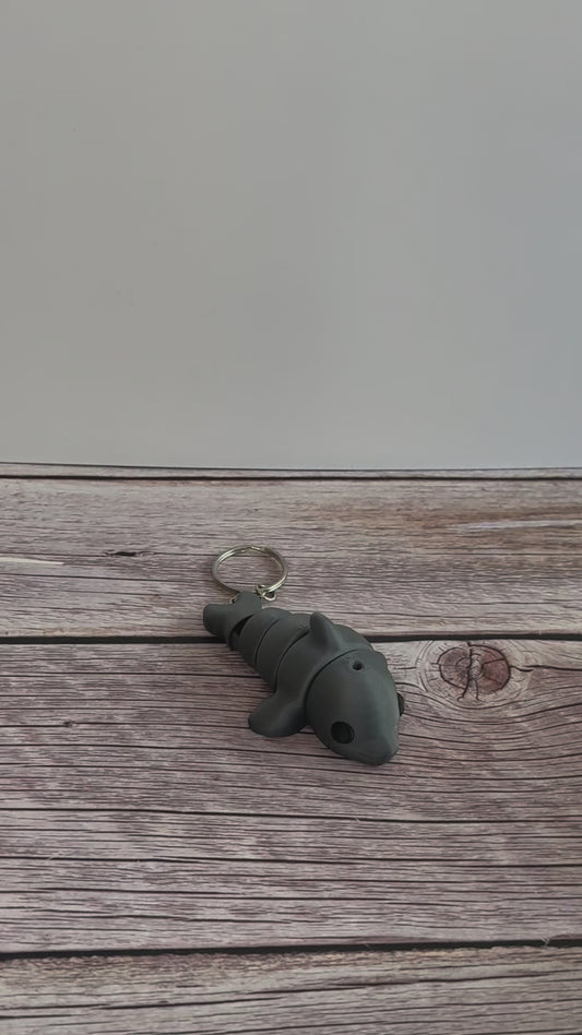 Articulated Dolphin 3D Printed Keychain – Movable Ocean Animal, Cute Fidget Toy, Marine Life Gift, Fun Sea Creature Charm