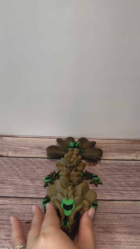 10.5in Articulated Baby Clover Dragon – 3D Printed Lucky Fantasy Fidget Toy