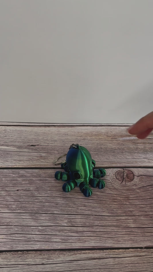 Articulated Octopus 3D Printed Keychain – Movable Sea Creature, Ocean Lover Gift, Cute Fidget Toy, Unique Marine Animal Charm
